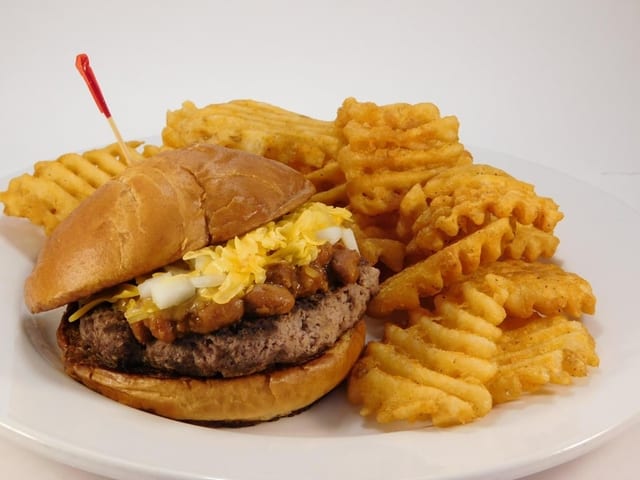 Chili Burger.